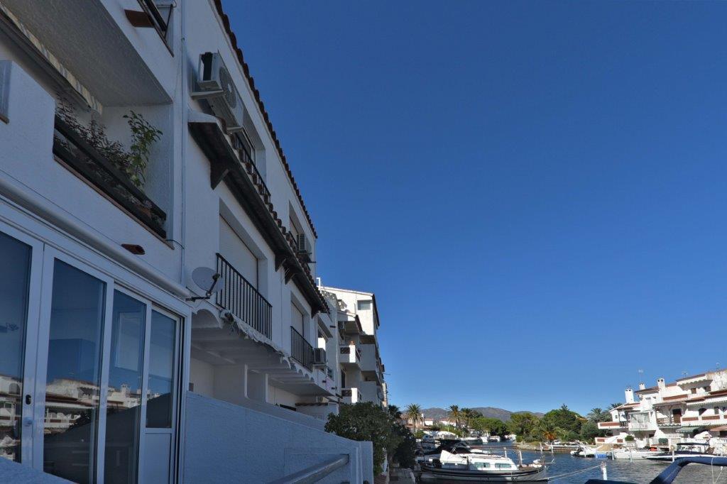 D-Lux Studio Apartamento Ampuriabrava Exterior foto