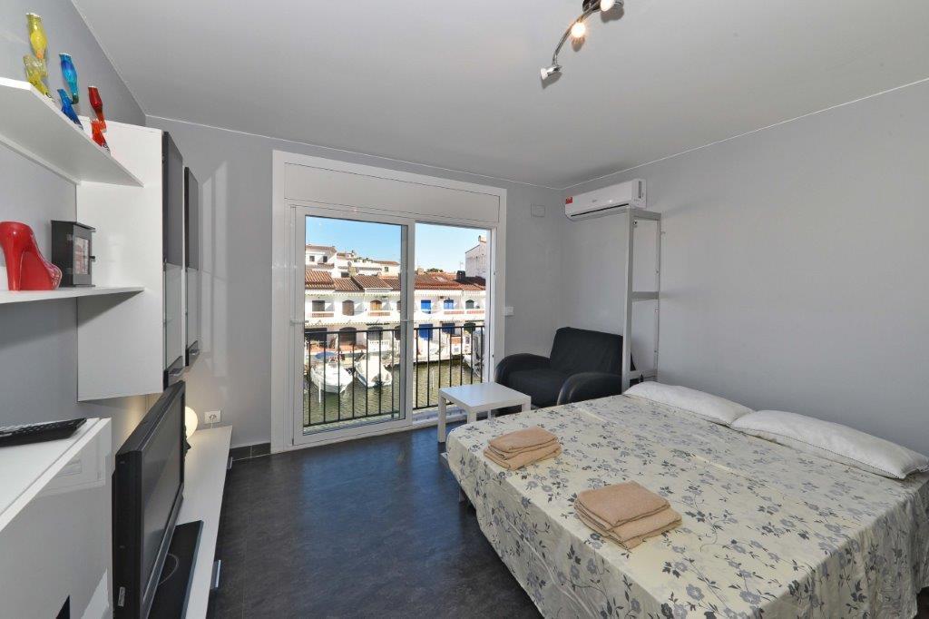 D-Lux Studio Apartamento Ampuriabrava Exterior foto